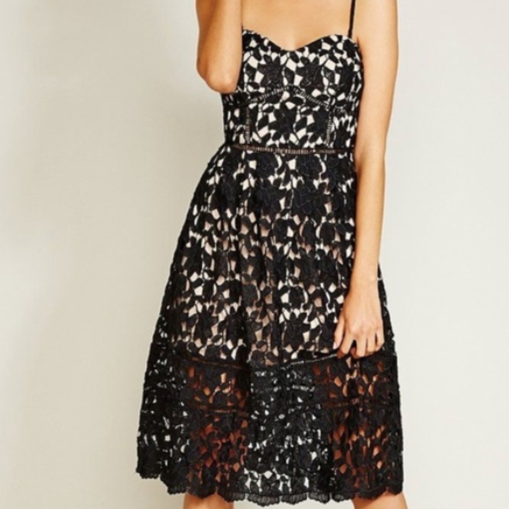 Gianni Bini MILLY crochet midi dress - Picture 1 of 1